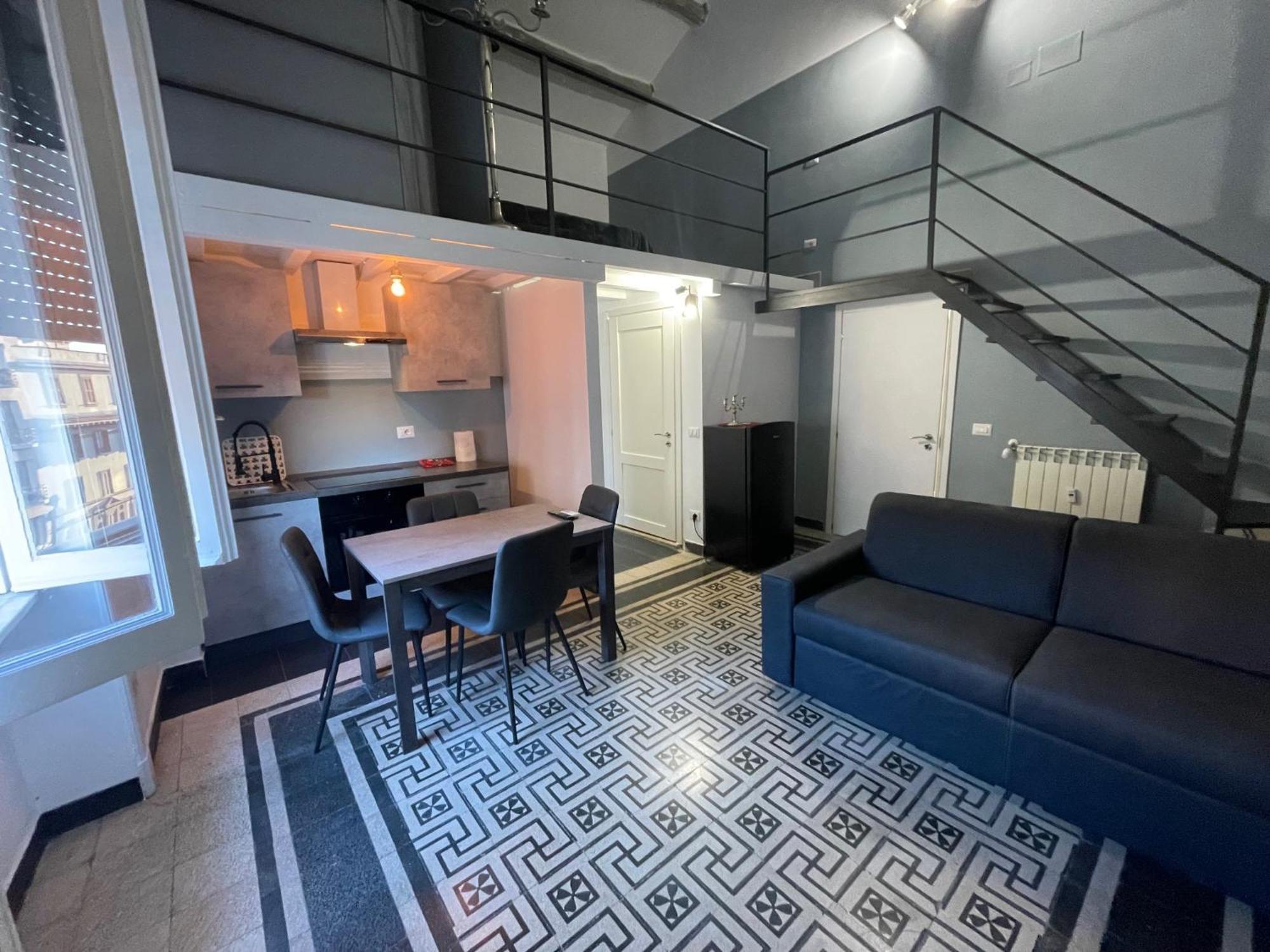 Re Di Loft * Roma